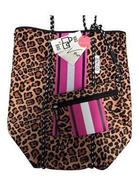 Jen & Co Leopard Neoprene Tote Bag with Pink Stripe Accent